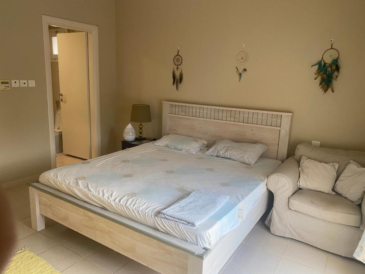 Spacious 4-Bedroom Villa, Children Friendly Dubai Ngoại thất bức ảnh